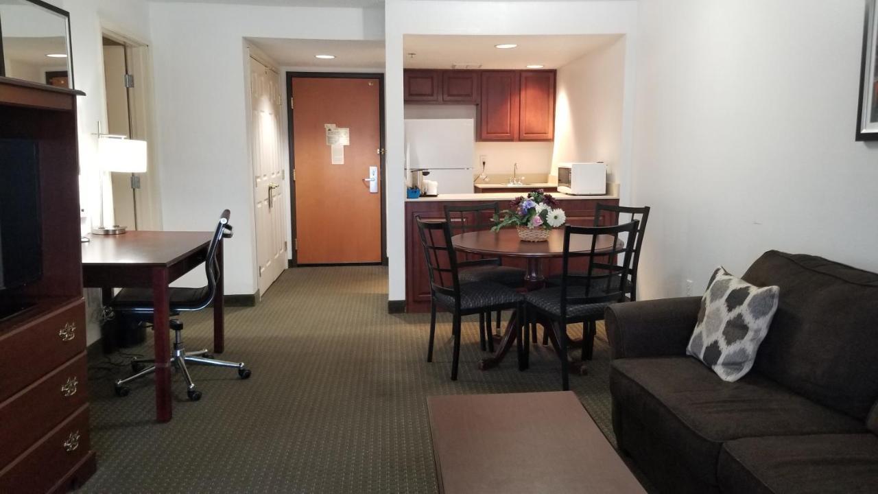 Wingate By Wyndham Airport - Rockville Road Indianapolis Exteriör bild