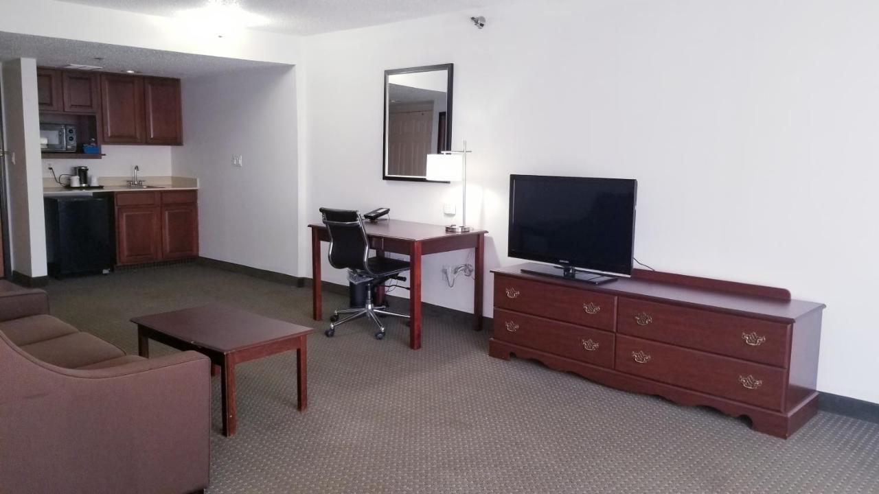Wingate By Wyndham Airport - Rockville Road Indianapolis Exteriör bild